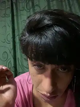 boysLittle online show from February 19, 1:56 am