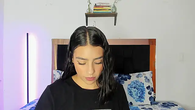 Carorosse online show from December 22, 7:55 pm