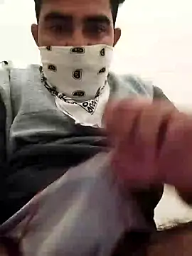 13lusty online show from January 13, 7:54 am