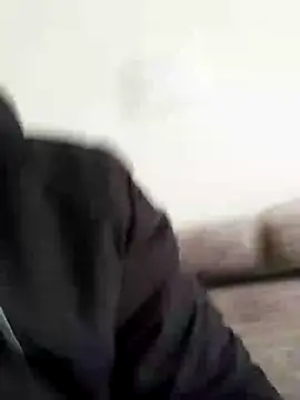 13lusty online show from January 19, 8:29 am