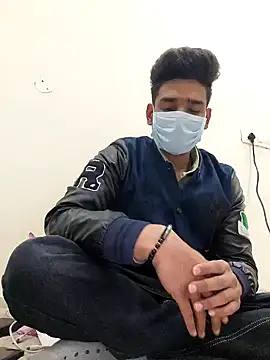 13lusty online show from February 7, 4:59 am