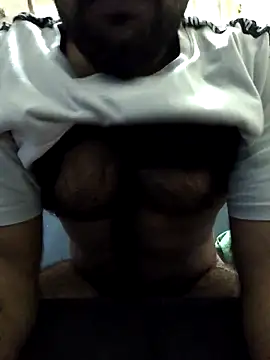 13lusty online show from March 3, 3:19 am