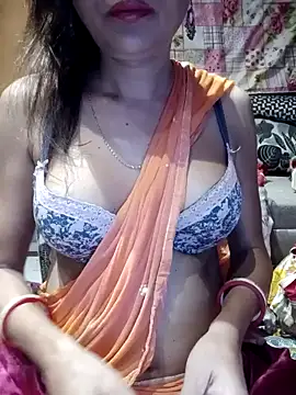 SANA-LEONI online show from January 17, 1:13 pm