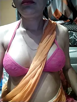 SANA-LEONI online show from March 19, 6:23 pm