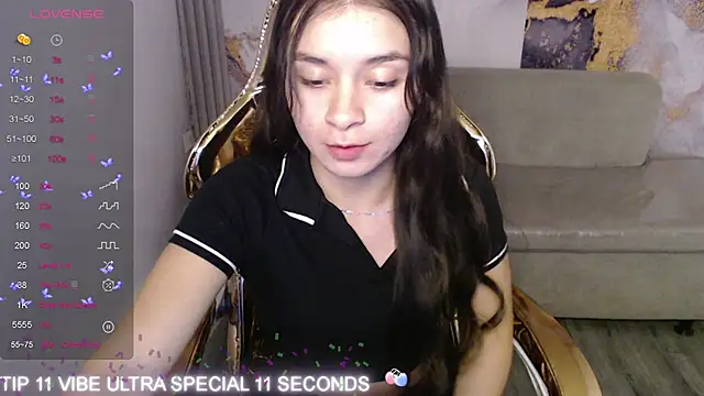 Snapshot of Sarita_v_ chatting on January 18, 12:57 pm Sarita v online show from January 18, 12:57 pm