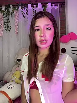 Snapshot of Selesumii chatting on January 13, 3:34 am Selesumii online show from January 13, 3:34 am