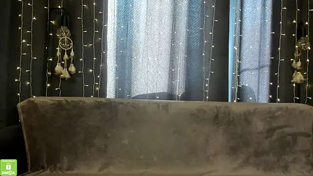 Amelia skyy online show from July 17, 1:23 am