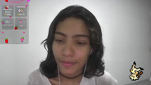 Snapshot of Lovelyamyy chatting on February 14, 3:54 am Lovelyamyy online show from February 14, 3:54 am