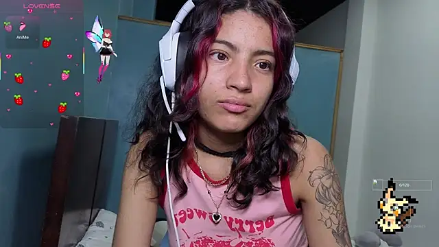 Snapshot of Lovelyamyy chatting on October 9, 9:13 pm Lovelyamyy online show from October 9, 9:13 pm