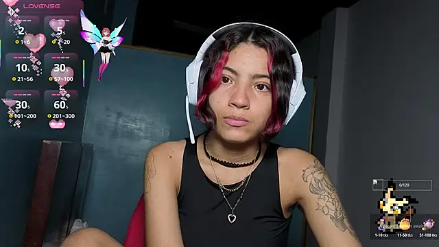 Snapshot of Lovelyamyy chatting on October 21, 6:36 am Lovelyamyy online show from October 21, 6:36 am