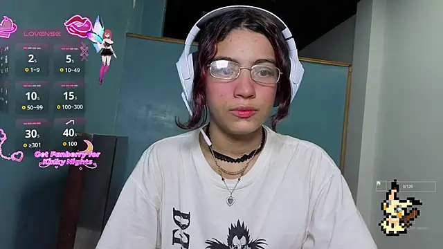 Snapshot of Lovelyamyy chatting on October 29, 10:44 pm Lovelyamyy online show from October 29, 10:44 pm