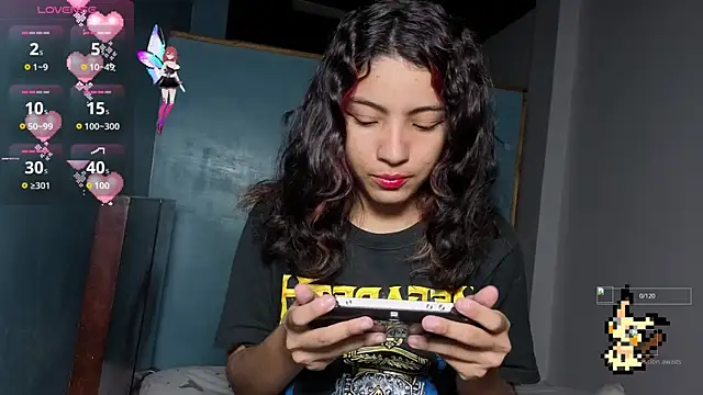 Snapshot of Lovelyamyy chatting on November 3, 9:16 pm Lovelyamyy online show from November 3, 9:16 pm