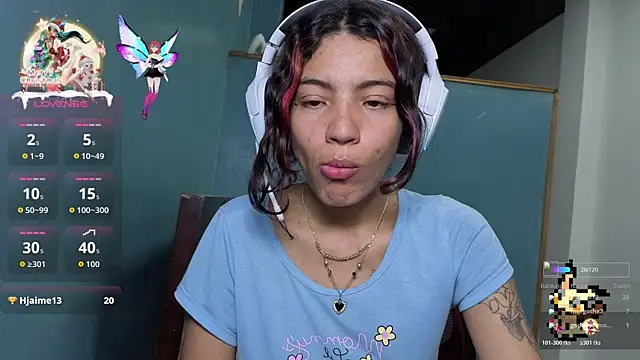 Snapshot of Lovelyamyy chatting on November 14, 1:54 pm Lovelyamyy online show from November 14, 1:54 pm