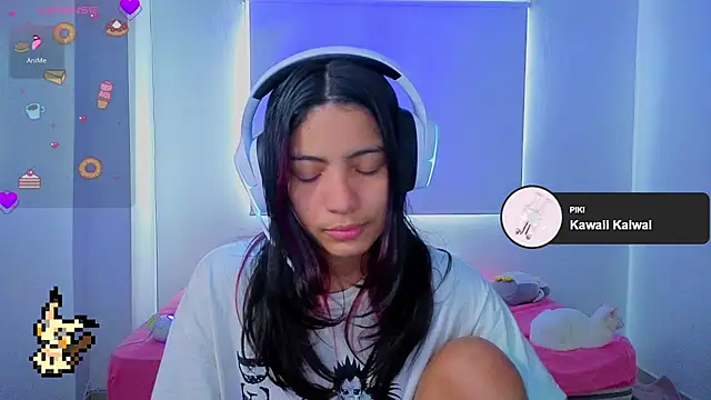 Snapshot of Lovelyamyy chatting on January 12, 2:55 pm Lovelyamyy online show from January 12, 2:55 pm