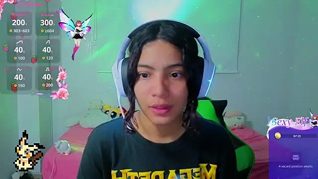 Snapshot of Lovelyamyy chatting on February 2, 5:06 am Lovelyamyy online show from February 2, 5:06 am