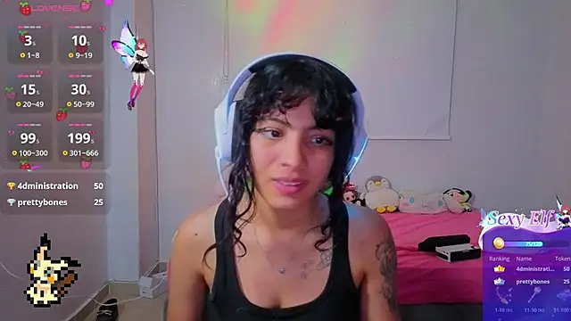 Snapshot of Lovelyamyy chatting on February 27, 1:27 am Lovelyamyy online show from February 27, 1:27 am