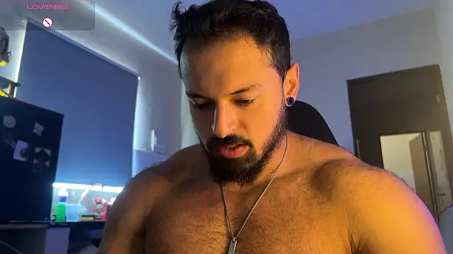 Lucasfit24 online show from December 18, 2:01 pm