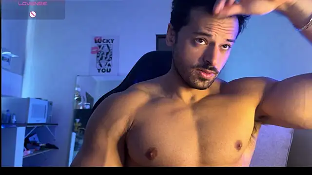 Lucasfit24 online show from March 1, 3:03 pm