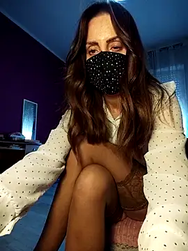 Akemi rossi online show from April 8, 11:43 am