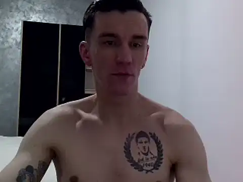 NathanNate0410 online show from January 13, 10:03 pm