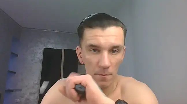 NathanNate0410 online show from January 28, 8:47 pm