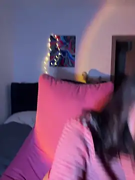 Snapshot of Mylaya chatting on January 19, 6:10 pm Mylaya online show from January 19, 6:10 pm