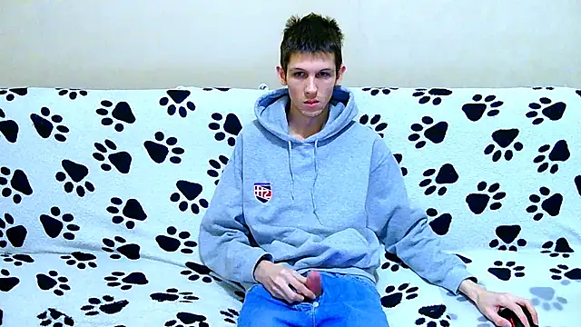 Lester Broo online show from February 22, 2:26 pm