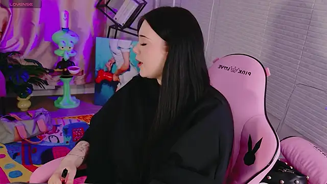 JessicaAddams online show from May 17, 3:19 pm