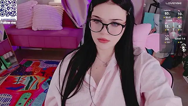 JessicaAddams online show from June 6, 3:17 pm