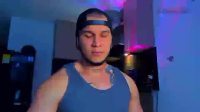 austinoficial online show from April 9, 10:37 pm