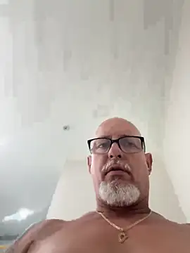 carlospingalinda online show from February 14, 1:57 am