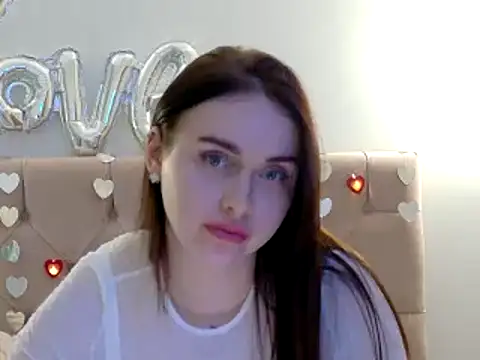 Lilliana Moon online show from February 14, 4:09 pm