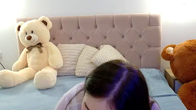 Lilliana Moon online show from March 4, 9:37 am