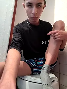 adriaav online show from March 10, 9:25 am