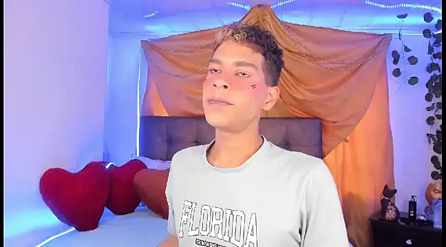 Ethan Boyy online show from March 15, 10:11 pm