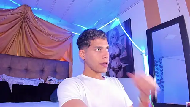 Ethan Boyy online show from September 17, 10:00 pm