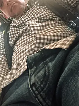 Snapshot of Inglphons chatting on January 8, 8:55 pm Inglphons online show from January 8, 8:55 pm