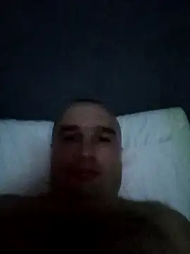 Snapshot of xxxxGuruxxxx chatting on January 13, 12:19 am xxxxGuruxxxx online show from January 13, 12:19 am