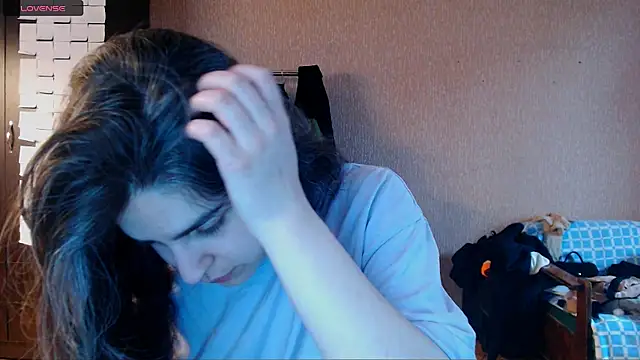  Roselina  online show from March 28, 1:00 pm