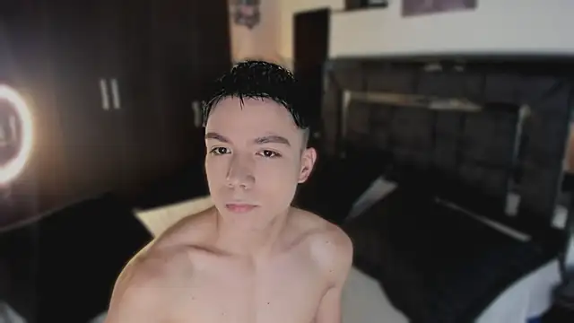 alanblack1 online show from June 2, 1:02 pm