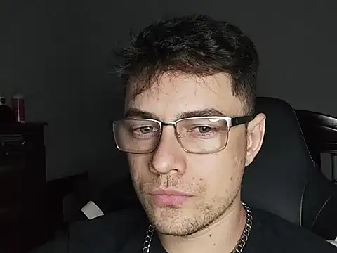 Dyllan   online show from October 27, 3:43 am