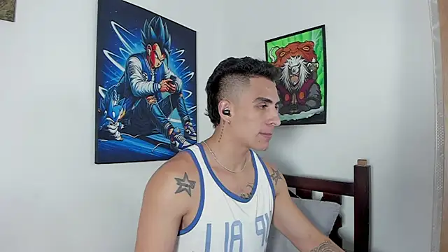 Snapshot of Austin_nice_cock chatting on July 6, 6:32 pm Austin nice cock online show from July 6, 6:32 pm