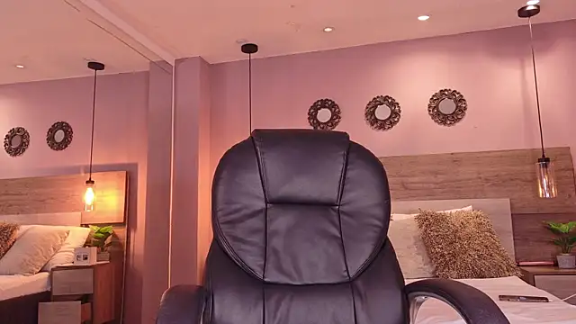 ArianaGolden online show from July 17, 3:29 pm