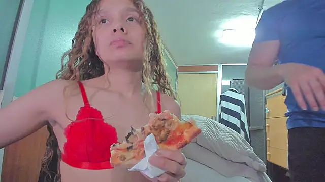 Snapshot of RagnarLothbrokXX chatting on March 9, 11:25 pm RagnarLothbrokXX online show from March 9, 11:25 pm