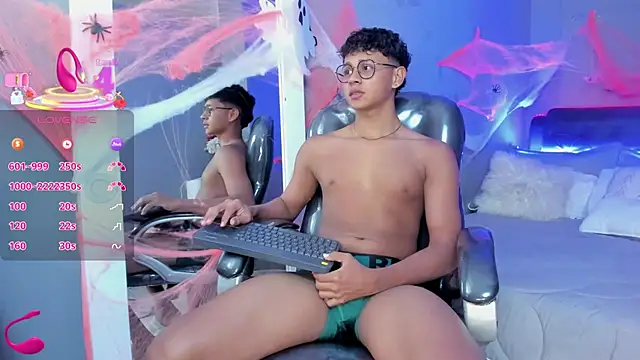 Dawn16  online show from October 27, 9:30 pm