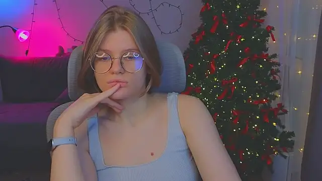  JessieVibes online show from December 19, 12:23 pm