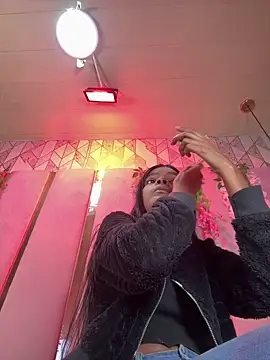 BriannaRoses online show from March 17, 3:33 am