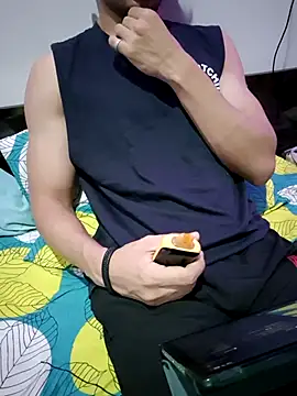 hot hunk boy online show from September 22, 4:03 am