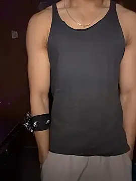 hot hunk boy online show from January 14, 9:09 pm