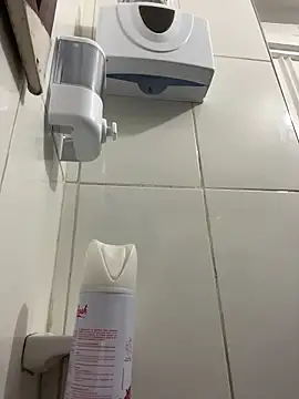 Miia Jazmin online show from March 11, 1:06 pm